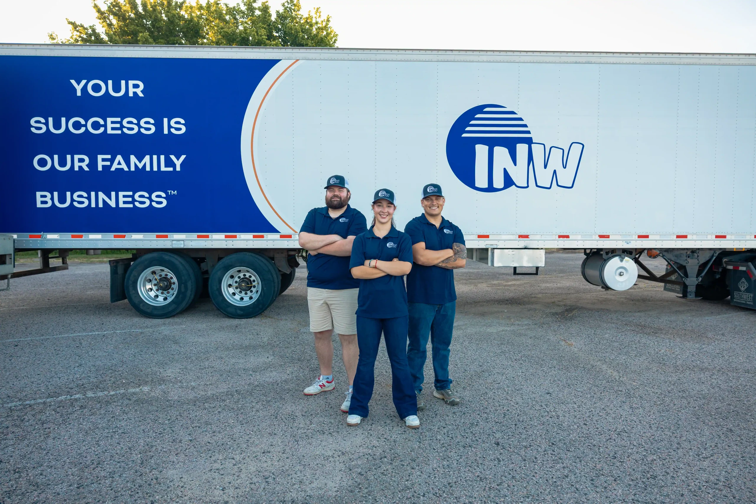 Photo of truckers with INW.